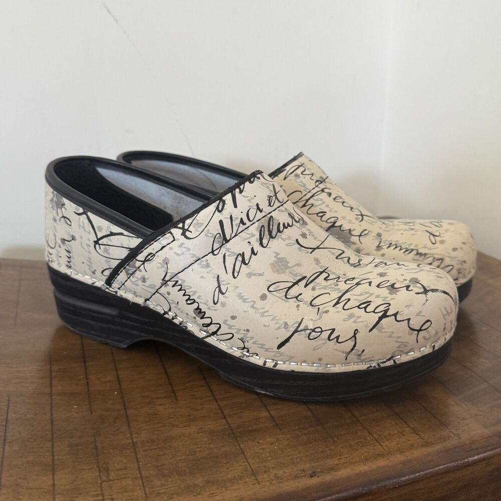 Dansko Clogs Women 7.5 8 Nursing Work Shoes Scribble Print Slip On